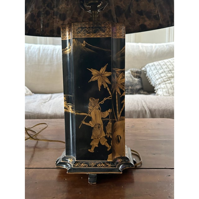 Vintage Black Lacquer and Gold Chinoiserie Table Lamp and Shade For Sale - Image 9 of 12