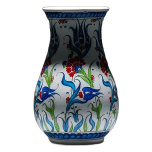 Handmade Ceramic Pear Vase (20cm) – Red Carnations & Intertwining Blue Leaves – Classic White Ground For Sale