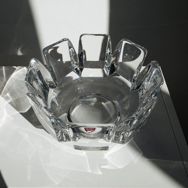 Glass Swedish Corona Crystal Bowls by Lars Hellsten for Orrefors, 1970s, Set of 3 For Sale - Image 7 of 16