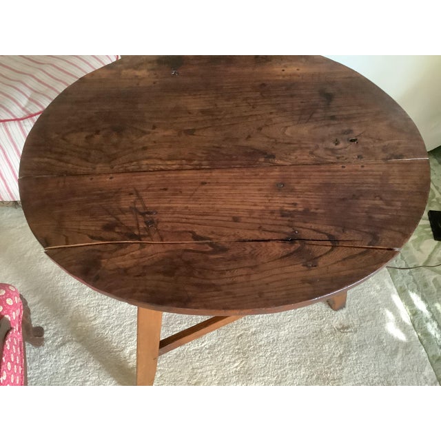 The School of Paris 1960s Mango Wood Round End Table For Sale - Image 3 of 3