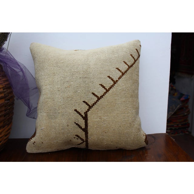 Mid-Century Modern Turkish Rug Decorative Pillow Cover - 17.5"x17.5" For Sale - Image 3 of 10