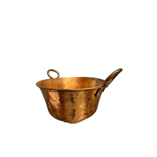 Vintage 1960s Mexican Heavy Hammered Copper Cookware Decorative Pot For Sale In Miami - Image 6 of 7