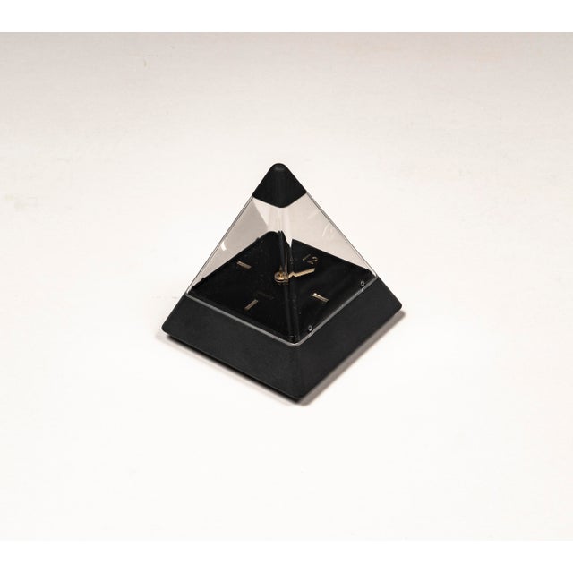 Mid-Century Modern Pyramid Clock by Hidekatsu Nomizu for Tochigi Tokei, 1989 For Sale - Image 3 of 18