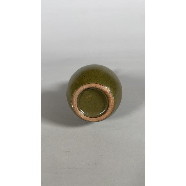 Qianlong period (1736 - 1795) Monochrome Gourd Vase, Green Porcelain "Tea Powder" For Sale - Image 6 of 6