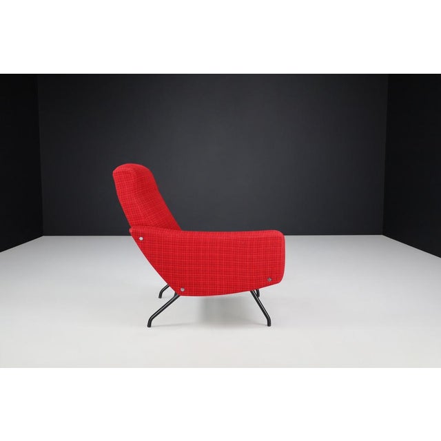 Sectional Sofa Seat in Red by Joseph-André Motte for Steiner, 1950s, Set of 3 For Sale - Image 10 of 11