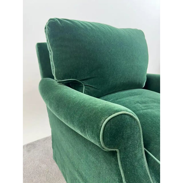 Hollywood Regency Style Custom Overstuffed Emerald Velvet Armchair For Sale In New York - Image 6 of 17