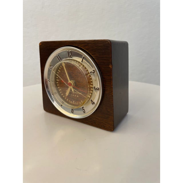 General Electric 1950s General Electric Table Clock in Wood For Sale - Image 4 of 12