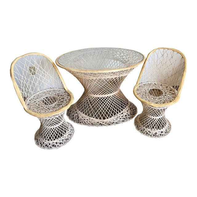 Mid Century Modern Spun Fiberglass Woodard Dining Set - 3 Pieces For Sale