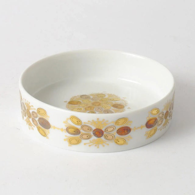 Vintage Four Color Porcelain Bowl by Bjorn Wiinblad for Rosenthal For Sale - Image 6 of 6