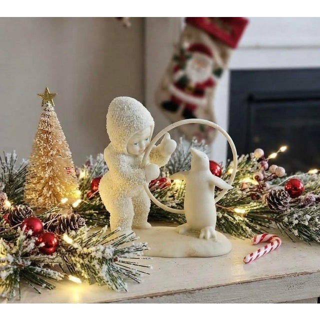White Department 56 Snowbabies “I’ll Teach You a Trick” Figurine 1993-1996 Original Box & Packing For Sale - Image 8 of 12