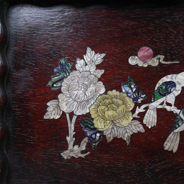 Late 20th Century Scalloped Wooden Tray With Mother-of-Pearl Bird and Peony Inlay For Sale - Image 10 of 10