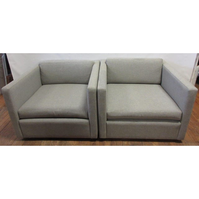 These classic Knoll lounge chairs by Charles Pfister, circa 1980, reflect his "restrained elegance" with clean proportions...