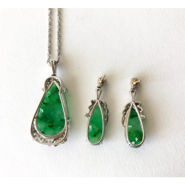 1950s White Gold Diamond Carved Jade Necklace Earrings Set For Sale - Image 4 of 4