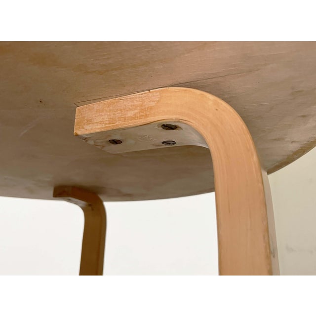 Tan Mid-Century Modern Yellow Linoleum Coffee Table by Alva Aalto for Artek, Finland, 1960s For Sale - Image 8 of 18