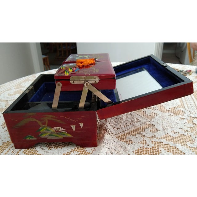 Vintage Lacquered Painted Treasure Box For Sale - Image 4 of 7