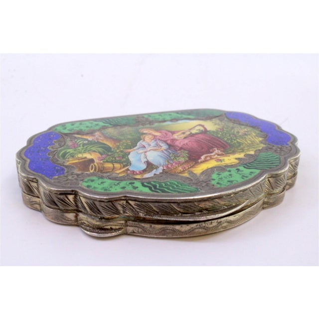 Silver Toiletry Box with Chiseled Garlands For Sale - Image 3 of 8