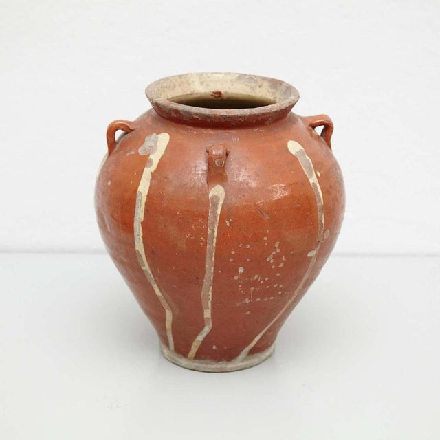 19th Century Hand Painted Rustic Popular Traditional Ceramic Vases, Set of 2 For Sale - Image 6 of 18