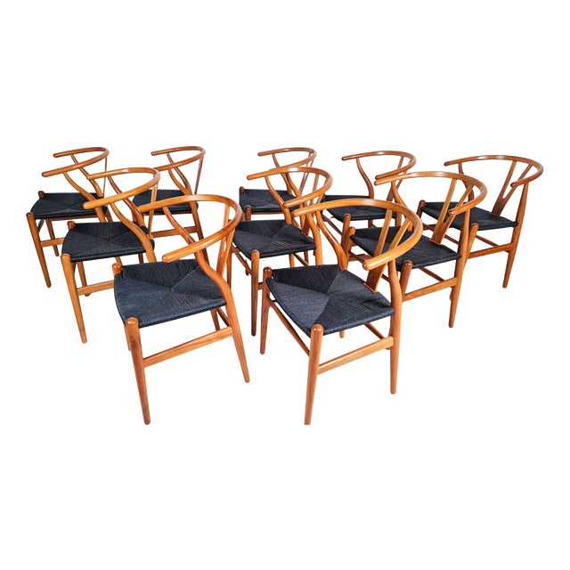 Model Ch 24 Wishbone Danish Dining Chairs by Hans Wegner for Carl Hansen & Son, 1970s, Set of 10 For Sale