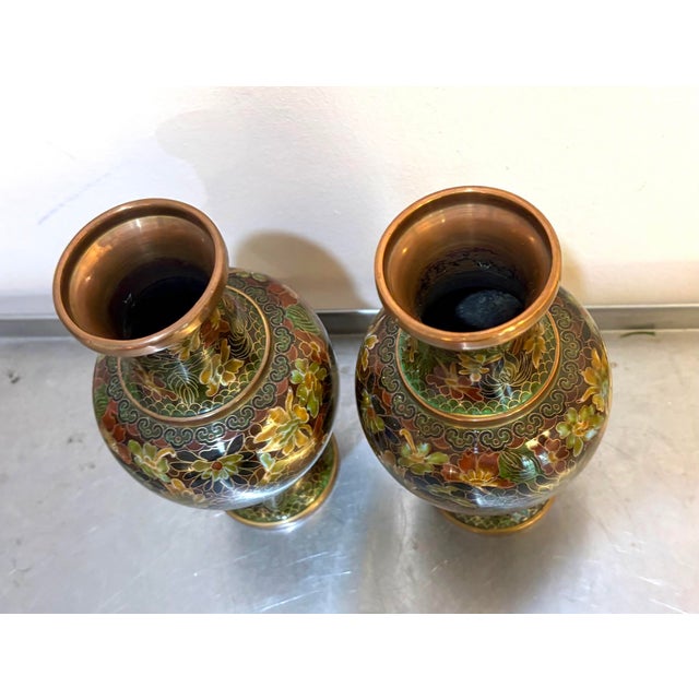 Green/Gold Singaporean Floral Cloisonne' Vases Set of Two For Sale - Image 4 of 5