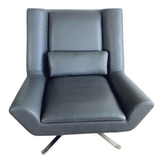 American Leather "Luke" Contemporary Swivel Chair For Sale