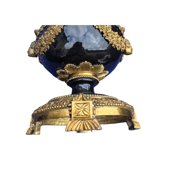Mid 20th Century Large Neoclassical Black & Gilt Urn Centerpiece Bowl With Figural Handles For Sale - Image 9 of 9