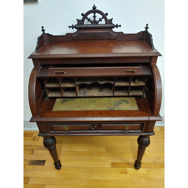 American Antique 19th Century Mahogany Renaissance Revival Banker's Cylinder Secretary Desk For Sale - Image 3 of 13