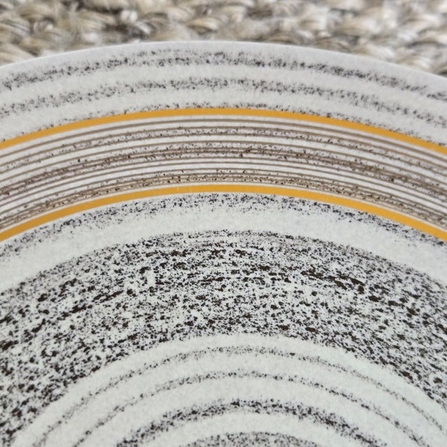 Gray Late 20th Century Mid-Century Modern Sascha Brastoff Roman Coin Fine China Set 26 Pieces Plates + Bowls + Serving Luxury For Sale - Image 8 of 12