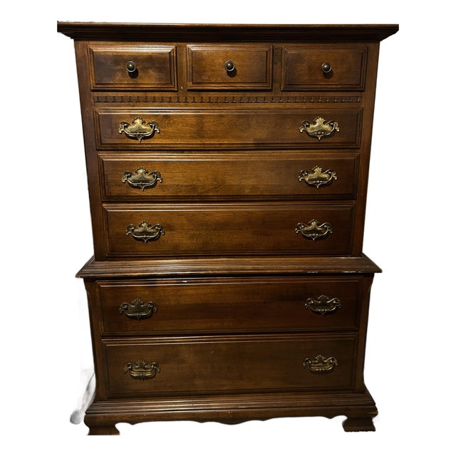 1970s Ethan Allen Classic Manor Chest of Drawers For Sale