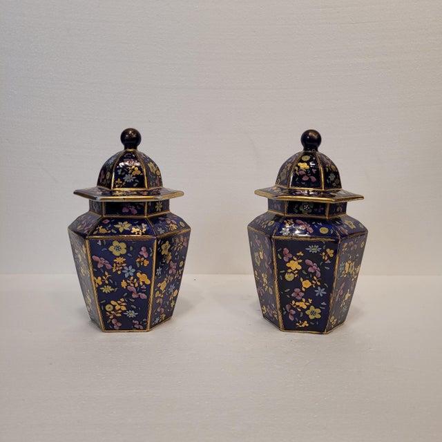 Porcelain Vases from Masons, England, 1820s, Set of 2 For Sale - Image 14 of 18