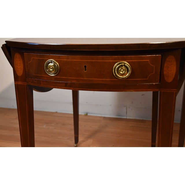 Wood 1940 Pair of Baker Furniture Regency Mahogany Inlaid Pembroke Side / End Tables For Sale - Image 7 of 18