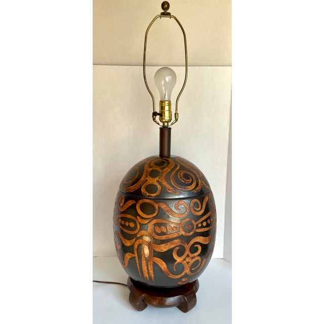 Mid-Century Modern 1960's Vintage Organic Modern Sculptural Ceramic Table Lamp With Rope Shade For Sale - Image 3 of 12