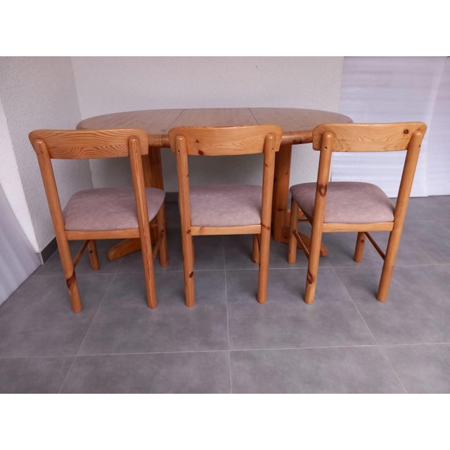 Table dimensions: Diameter 110 cm Height 75.5 cm When unfolded, 156 cm A solid and high-quality set consisting of a table...