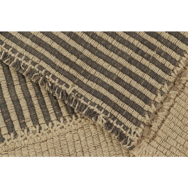 Textile Rug & Kilim’s Contemporary Kilim in Beige and Gray Textural Stripes For Sale - Image 7 of 7