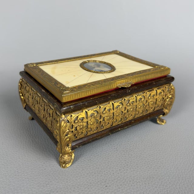 Antique Wooden Jewelry Box with Gilded Brass, 1890s For Sale - Image 14 of 14