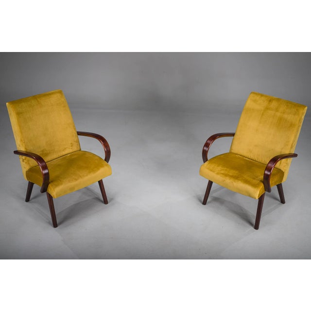 Model 53 Armchairs in Mustard Velvet attributed to Jaroslav Smidek for Ton, 1960s, Set of 2 For Sale - Image 6 of 11