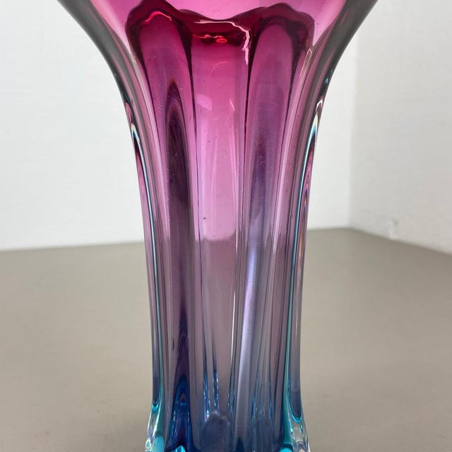 Large Sculptural Pink and Blue Murano Glass Vase, Italy, 1970s For Sale - Image 12 of 18