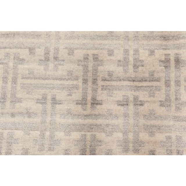 Modern Contemporary Geometric Terra Rug in Natural Wool by Doris Leslie Blau For Sale - Image 3 of 8