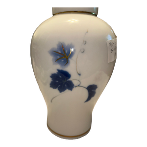 Vintage Porcelain Ginger Jar With Blue Grape Leaf Decoration and Gold Trim.