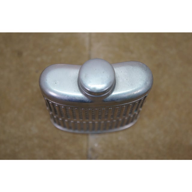 Chrome Antique Art Deco Glass & Chrome Plated Caged Hip Pocket Flask Luxury Barware For Sale - Image 8 of 16