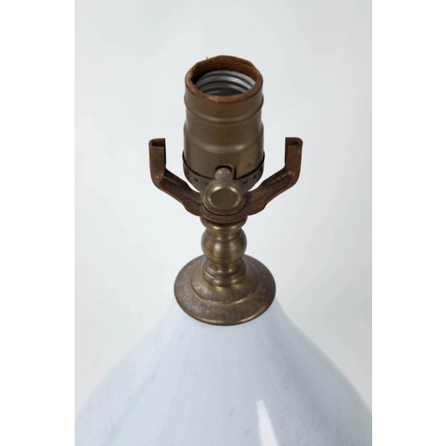 1980s Traditional Teardrop Blanc De Chine Porcelain White Crackle Vase For Sale In New York - Image 6 of 7