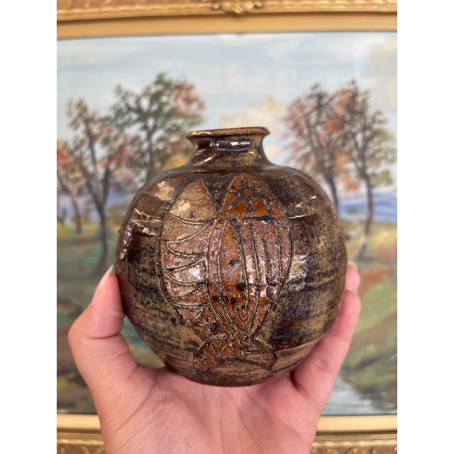 1970s Studio Pottery Vase by Nelson With Incised Geometric Motifs and Earthy Glaze. For Sale - Image 5 of 9