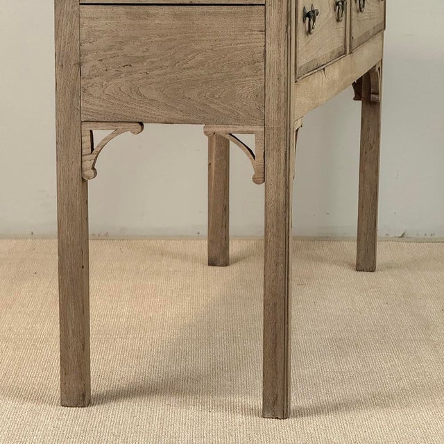 18th Century English Stripped Oak Dresser ~ Sofa Table ~ Console For Sale - Image 11 of 17
