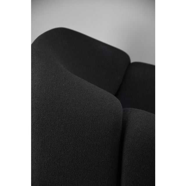 1980s Mid-Century Modern Sculptural F598 Groovy M Easy Chair by Pierre Paulin for Artifort, Netherlands, 1972 For Sale - Image 5 of 16
