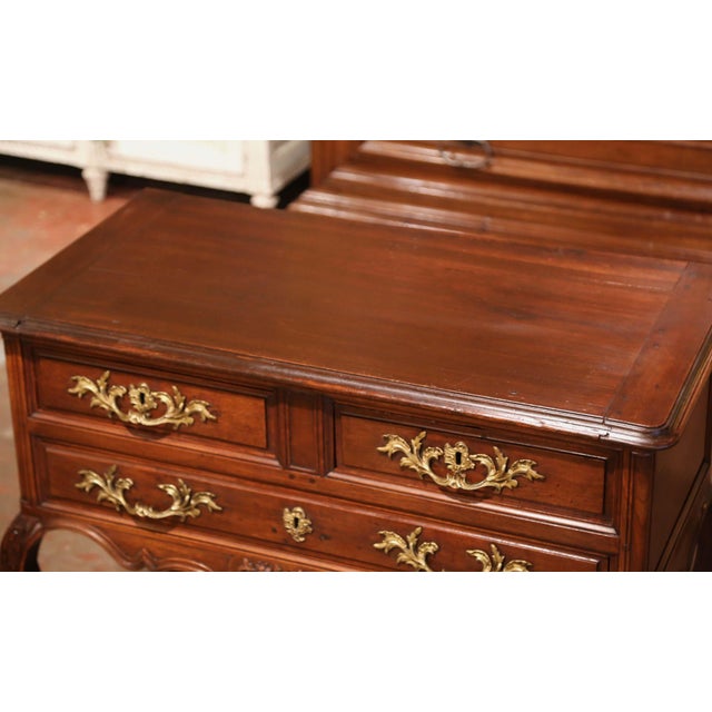 18th Century French Louis XV Carved Walnut Chest of Drawers From Provence For Sale - Image 4 of 12