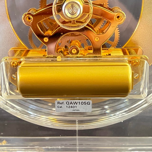 Seiko Lucite Skeleton Mantel Clock in Gold – Model Qaw105g For Sale - Image 12 of 12