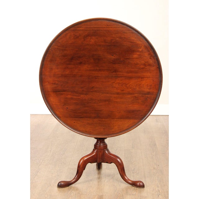 Antique Queen Anne Style Solid Mahogany Round Tilt-Top Table For Sale In Philadelphia - Image 6 of 12