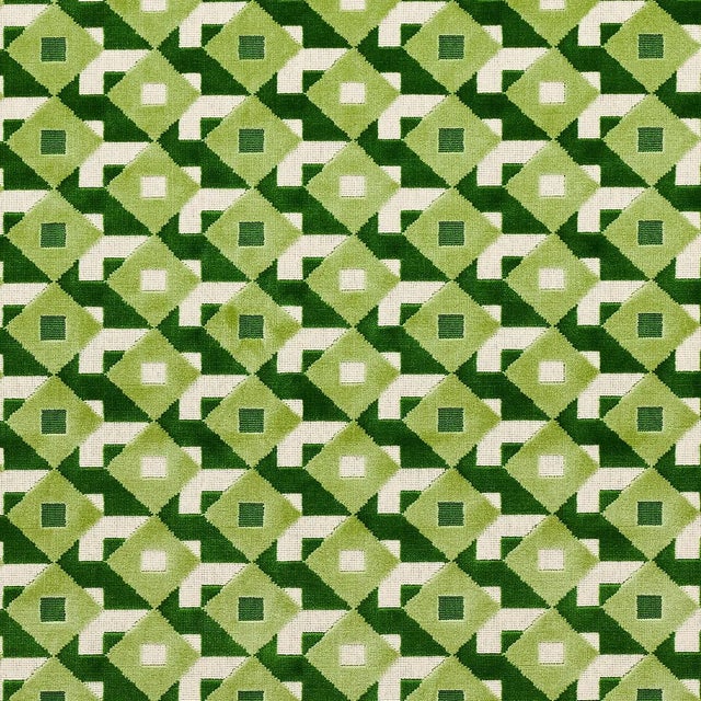 Schumacher x Johnson Hartig Dazzle Ship Velvet Fabric in Verdant For Sale In Charlotte - Image 6 of 6
