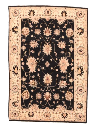 Hand Knotted Pishawar Pakistan Rug - 4′10″ × 7′2″