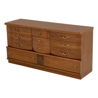 Bassett Furniture Walnut Chest of Drawers For Sale