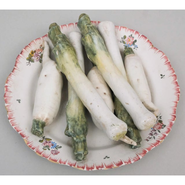 Antique 18th Century French Tin Glaze Faience Delft Tromp l'Oeil Plate With Vegetable Sculpture of Leeks For Sale - Image 11 of 11